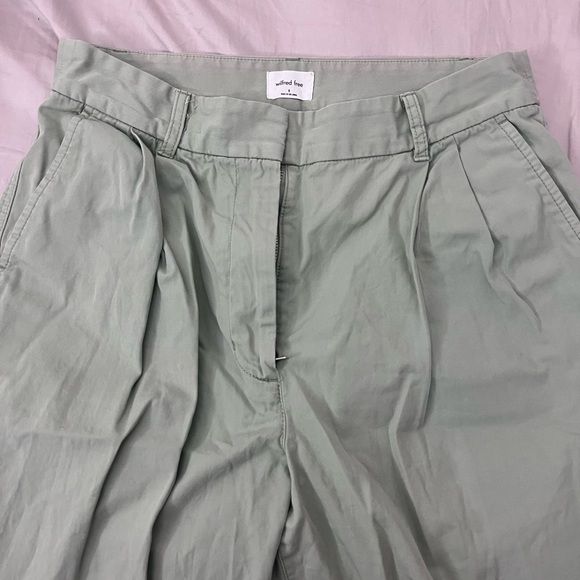 sage aritzia wilfred compass pant - Picture 3 of 5